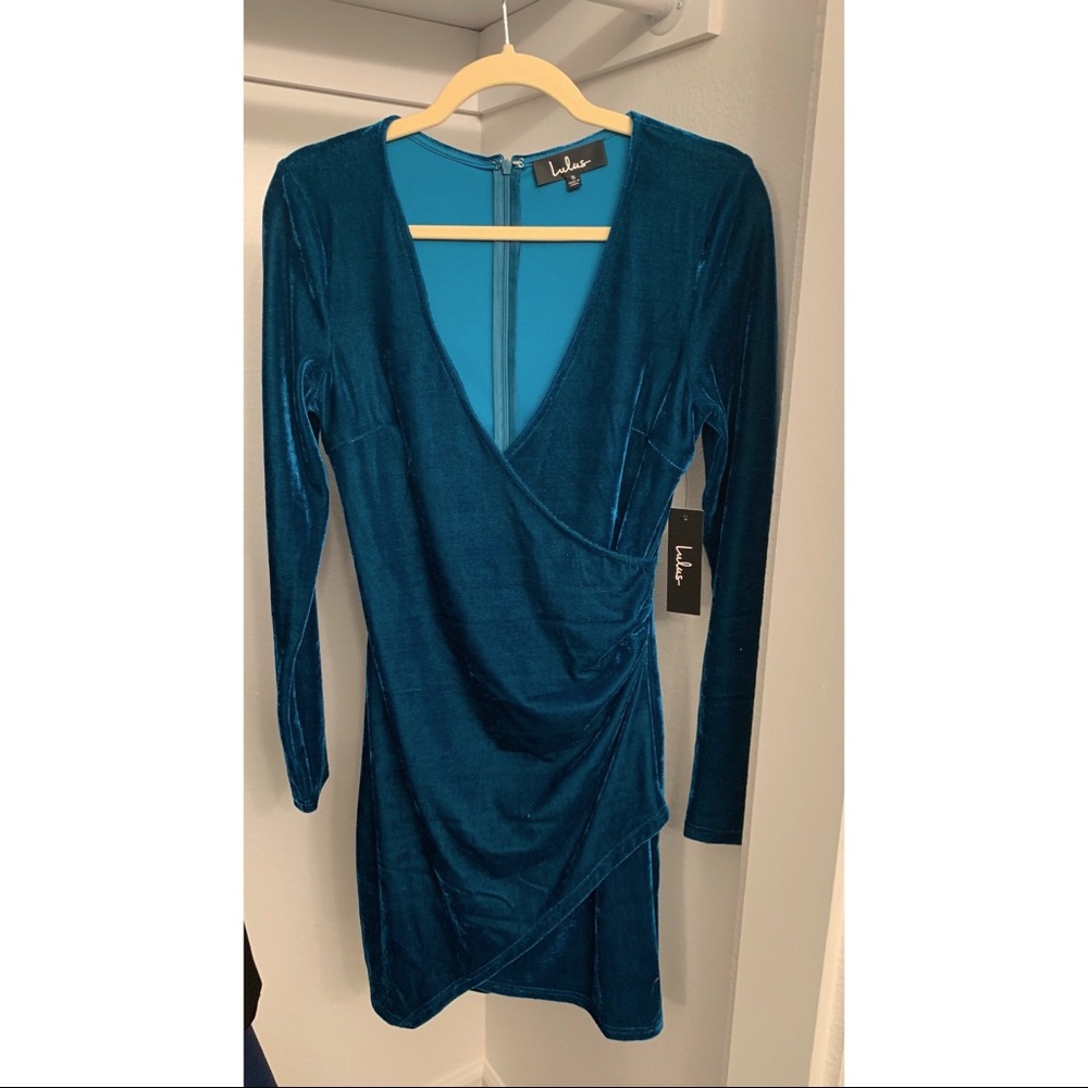 NWT Lulus Date Night Teal Velvet Bodycon Dress